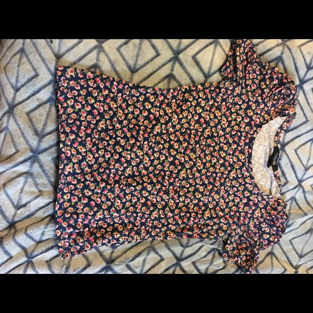 Forever 21 shirt